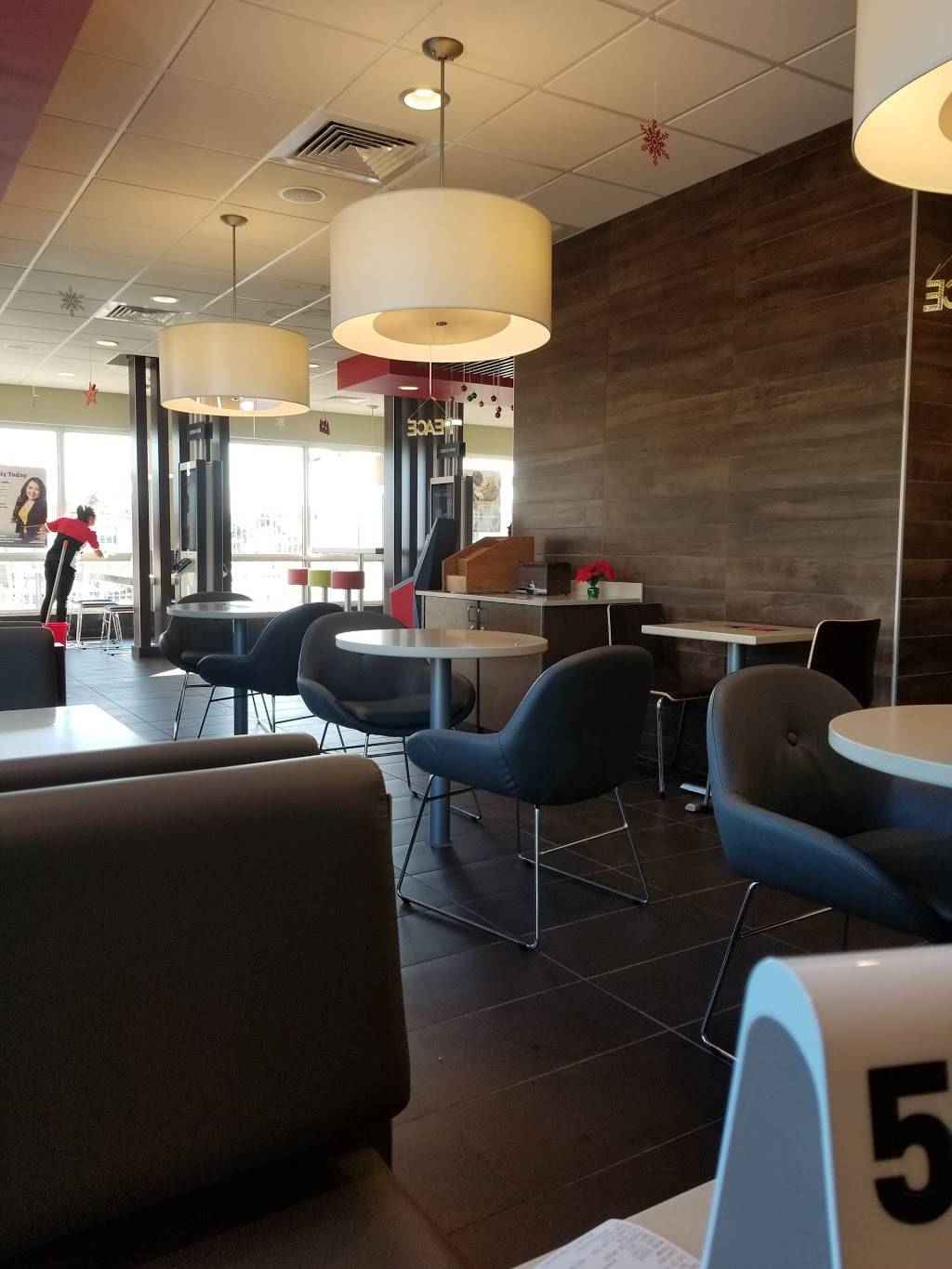 McDonalds | cafe | 4300 E 4th Ave, Hialeah, FL 33012, USA | 3058232559 OR +1 305-823-2559