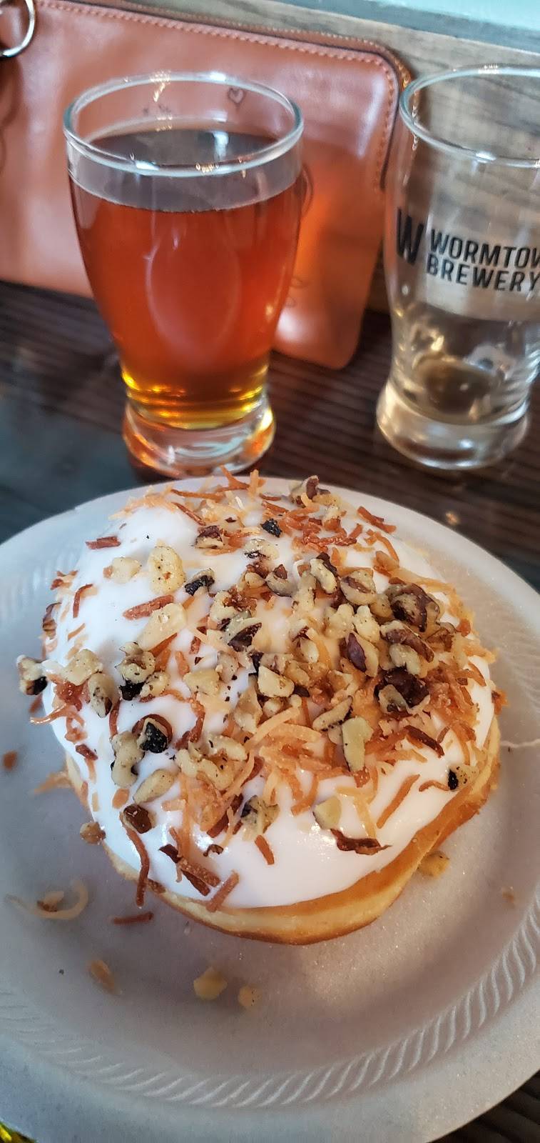 Doughnuts And Draughts | restaurant | Central Business District, Worcester, MA 01608, USA | 5087918080 OR +1 508-791-8080