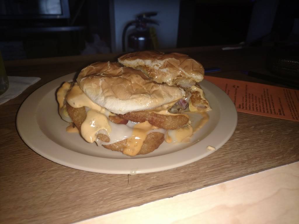 M & J Bar & Pizza | restaurant | 1117 W 2nd Ave, Brodhead, WI 53520, USA | 6088972345 OR +1 608-897-2345