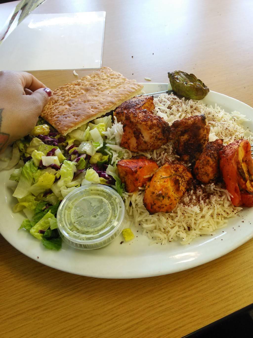 Milano Pizza and Greek | restaurant | 2900 Standiford Ave, Modesto, CA 95350, USA | 2095225555 OR +1 209-522-5555