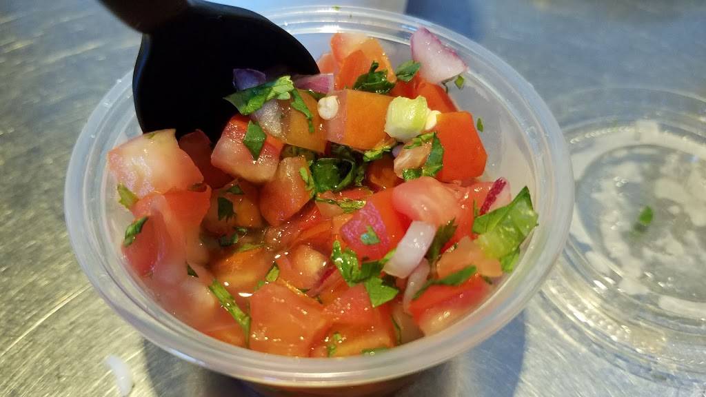 Chipotle Mexican Grill | restaurant | 2019 Chess Dr, Foster City, CA 94404, USA | 6505393638 OR +1 650-539-3638