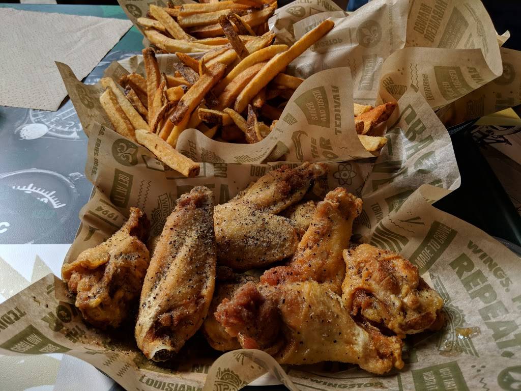 Wingstop | restaurant | 1229 N Grand Ave, Walnut, CA 91789, USA | 9094448760 OR +1 909-444-8760
