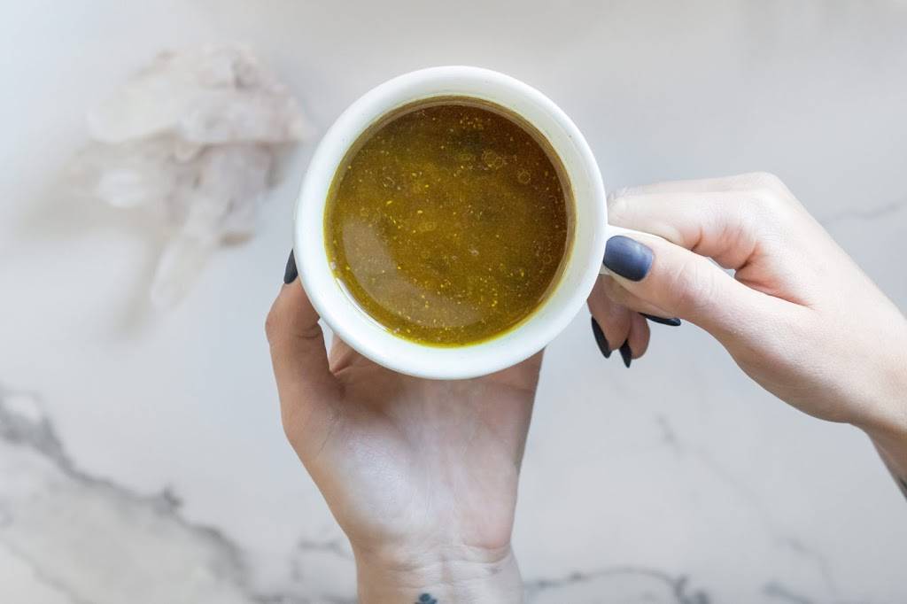 Lacuna Juice And Yoga | restaurant | 2590 Lawrence St, Denver, CO 80205, USA | 7208995644 OR +1 720-899-5644