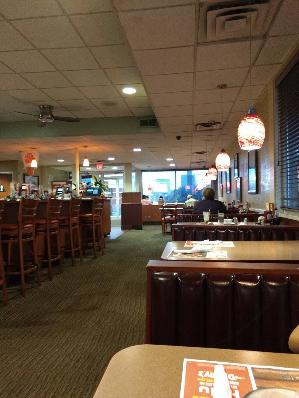 Dennys | restaurant | 8201 Sudley Rd, Manassas, VA 20109, USA | 7033692259 OR +1 703-369-2259