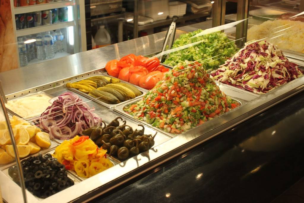 Cheminée Perse | restaurant | 6700 Chemin de la Côte-des-Neiges, Montréal, QC H3S 2B2, Canada | 5145649790 OR +1 514-564-9790