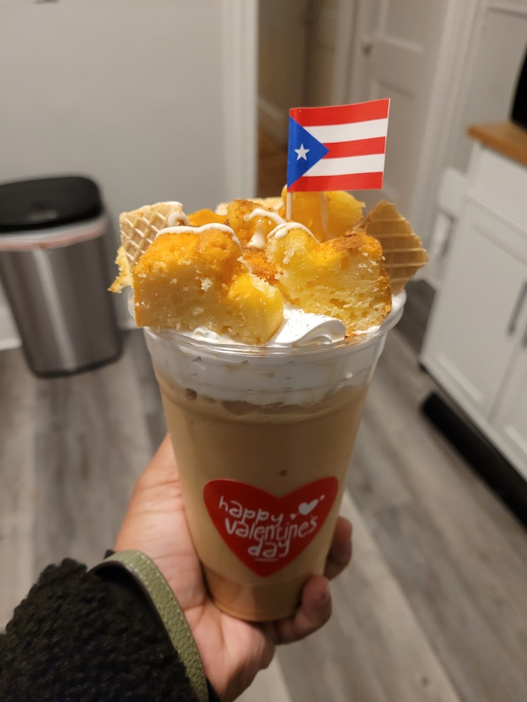 Pikoretas Frappe | restaurant | 2625 Main St, Springfield, MA 01107, USA | 4135236571 OR +1 413-523-6571