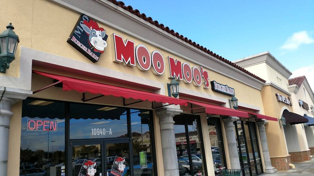Moo Moos Burger Barn | restaurant | 10940A Trinity Pkwy # A, Stockton, CA 95219, USA | 2099579450 OR +1 209-957-9450
