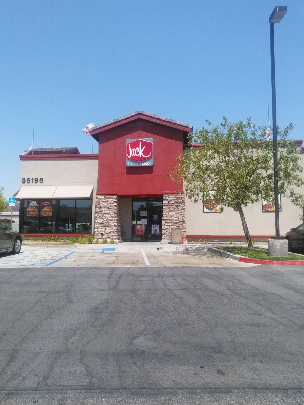 Jack in the Box | restaurant | 36196 Hidden Springs Rd, Wildomar, CA 92595, USA | 9516788833 OR +1 951-678-8833