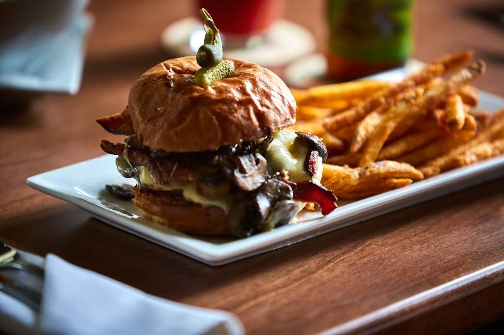 Brophys Tavern | restaurant | San Carlos St &, 4th Ave, Carmel-By-The-Sea, CA 93921, USA | 8315865566 OR +1 831-586-5566