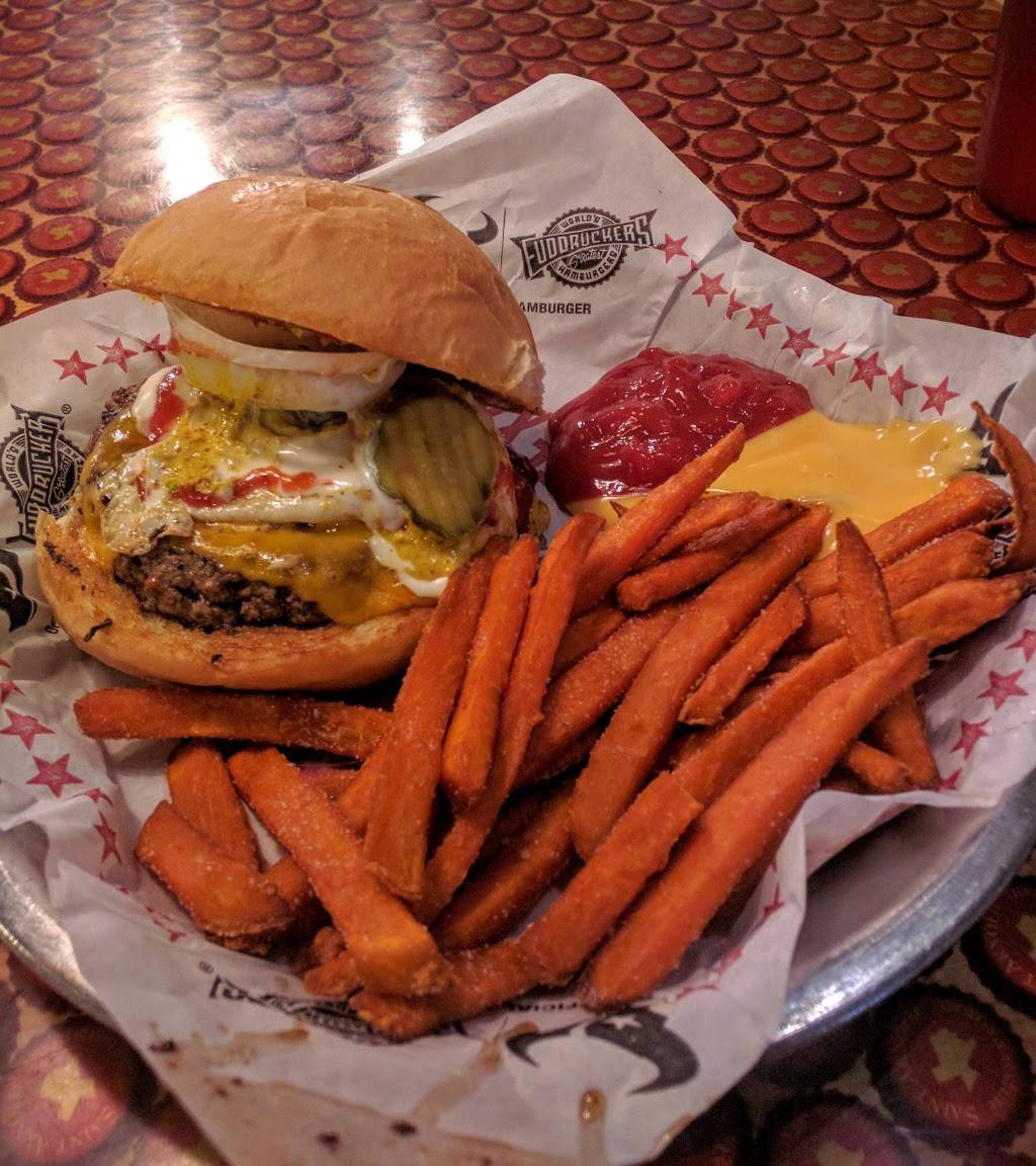 Fuddruckers | restaurant | 11950 Kurland Dr, Houston, TX 77034, USA | 2814847371 OR +1 281-484-7371