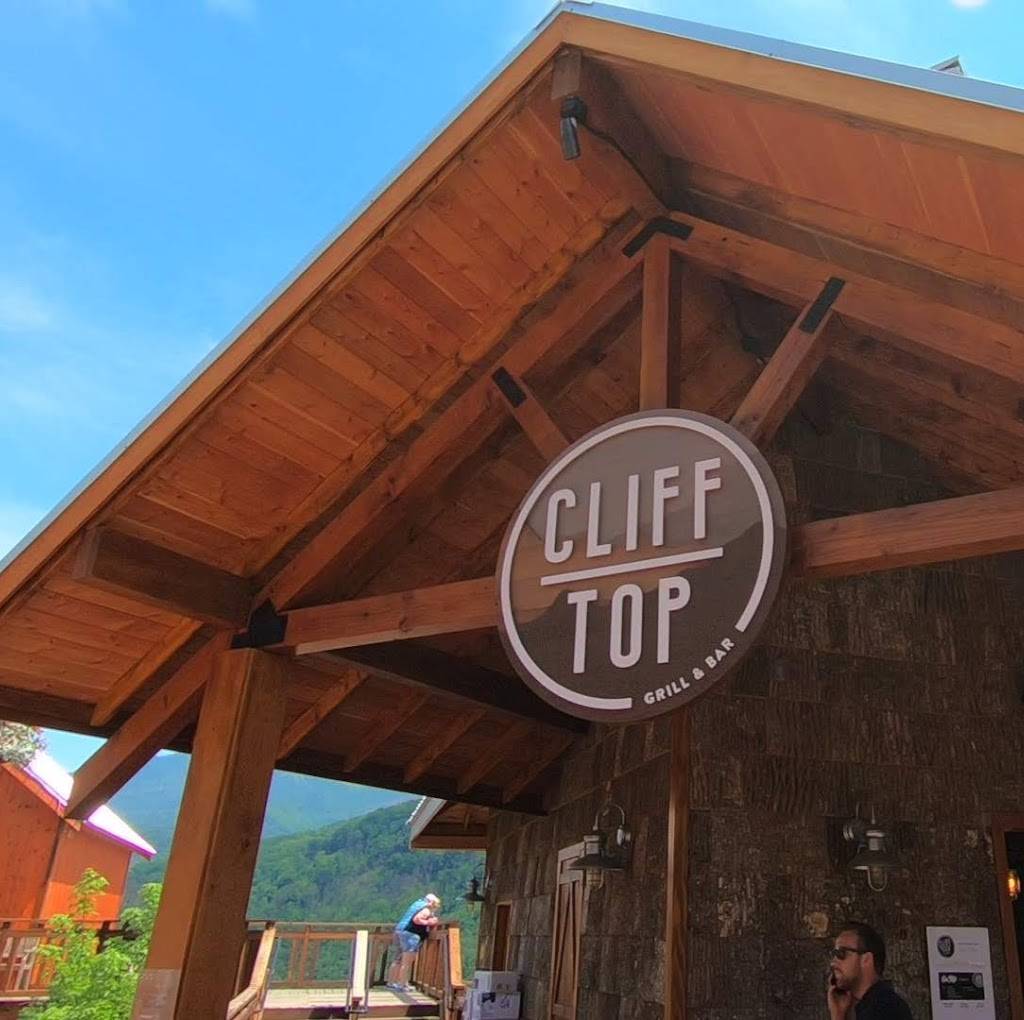 The Cliff Top Grill & Bar | restaurant | 576 Parkway, Gatlinburg, TN 37738, USA | 8653252400 OR +1 865-325-2400