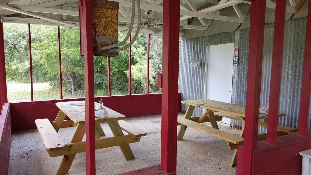 The Texas Road Stand | cafe | 962 TX-21, Cedar Creek, TX 78612, USA | 5128276215 OR +1 512-827-6215