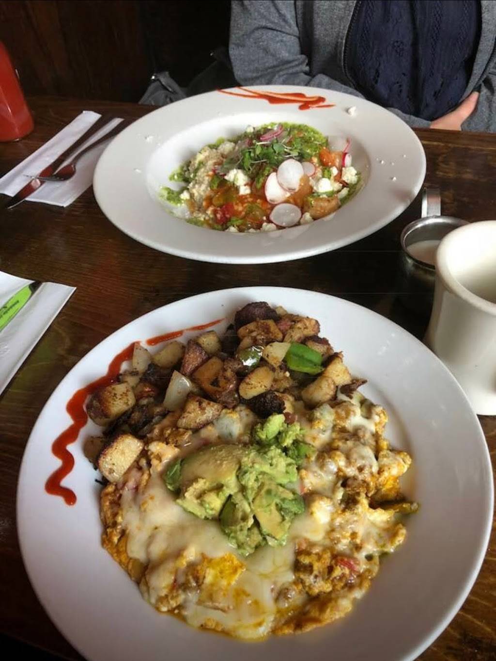 Millies Diner | restaurant | 2603 E Main St, Richmond, VA 23223, USA | 8046435512 OR +1 804-643-5512