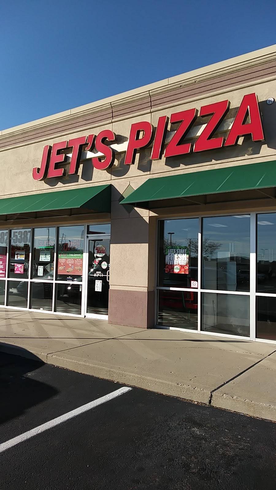 Jets Pizza | meal delivery | 5202 E Thompson Rd, Indianapolis, IN 46237, USA | 3178825387 OR +1 317-882-5387