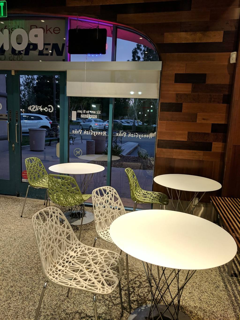 Honeyfish Poke | restaurant | 3835 Thousand Oaks Blvd, Thousand Oaks, CA 91362, USA | 8053708888 OR +1 805-370-8888