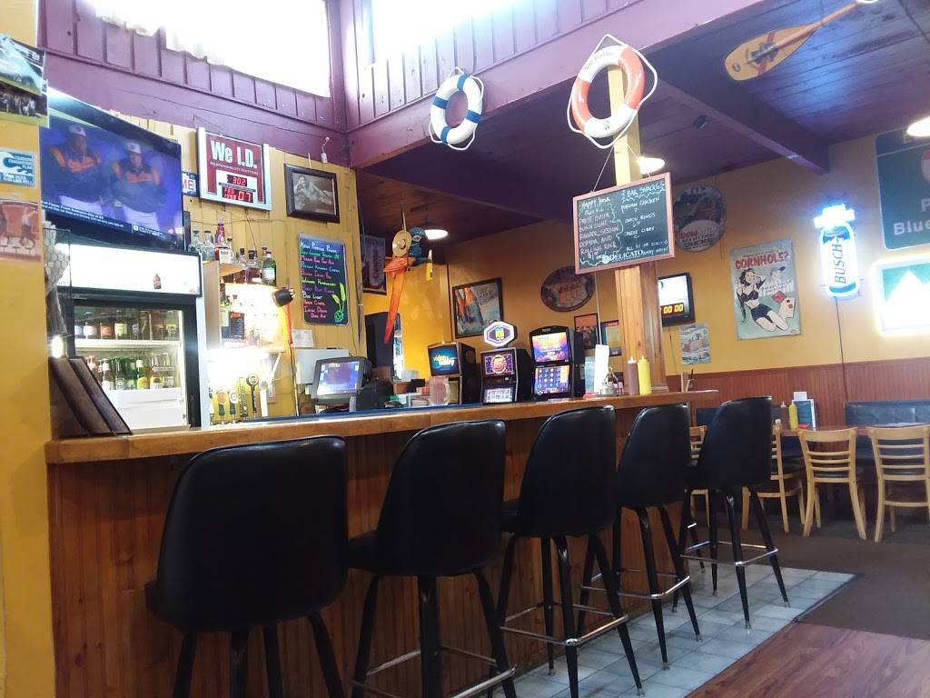 Sams Seaside Cafe | restaurant | 104 Broadway St, Seaside, OR 97138, USA | 5037171725 OR +1 503-717-1725