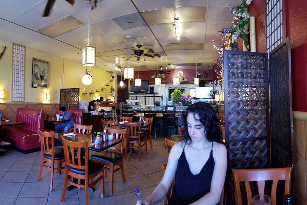 Sushi Valley | restaurant | 10509 N Oracle Rd #131, Oro Valley, AZ 85737, USA | 5202191908 OR +1 520-219-1908