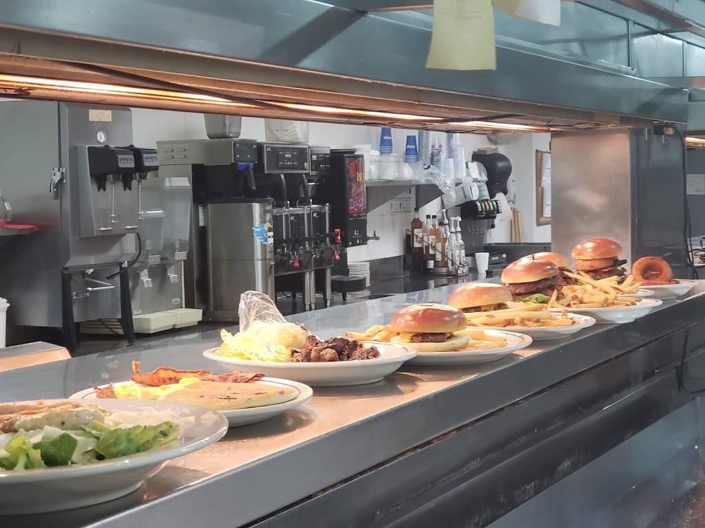 IHOP | bakery | 2 Traders Way, Salem, MA 01970, USA | 9788259020 OR +1 978-825-9020