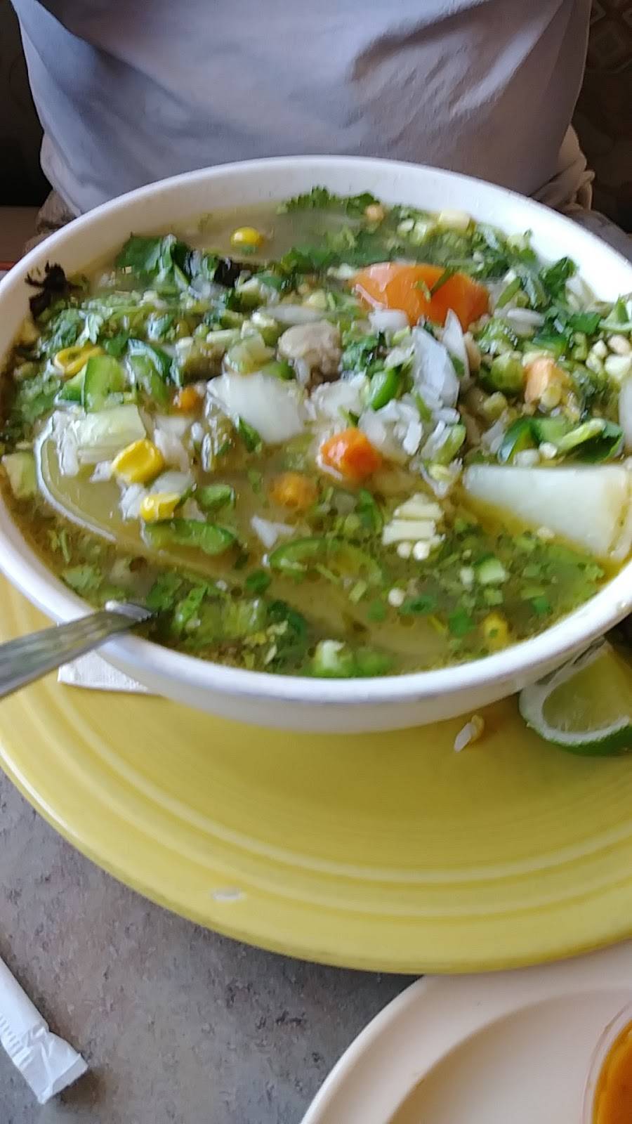 Fonda las Cazuelas | restaurant | 5130 N Tryon St, Charlotte, NC 28213, USA | 7045091656 OR +1 704-509-1656