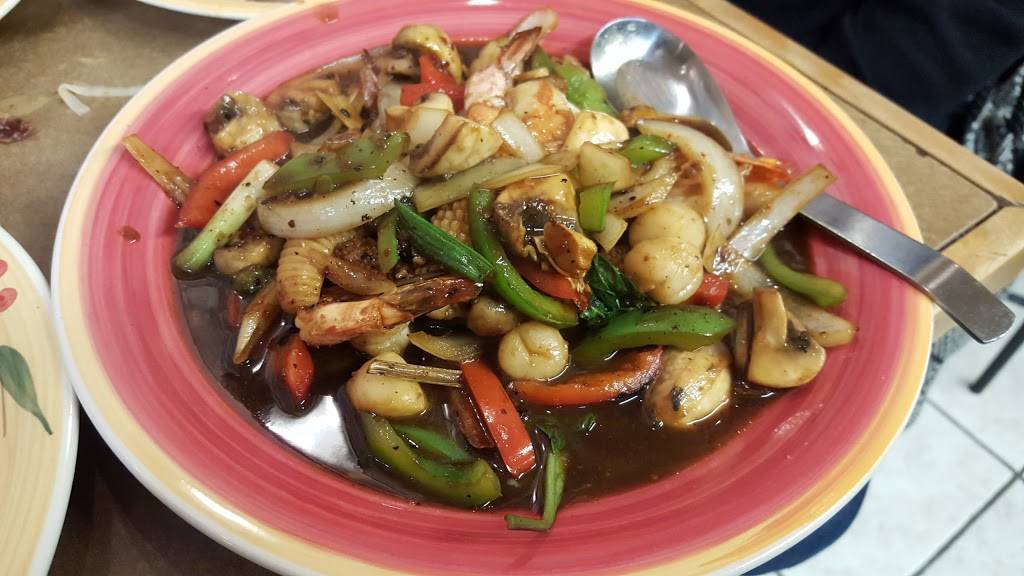 Chai Thai | restaurant | 14035 SE Stark St, Portland, OR 97233, USA | 5032572753 OR +1 503-257-2753