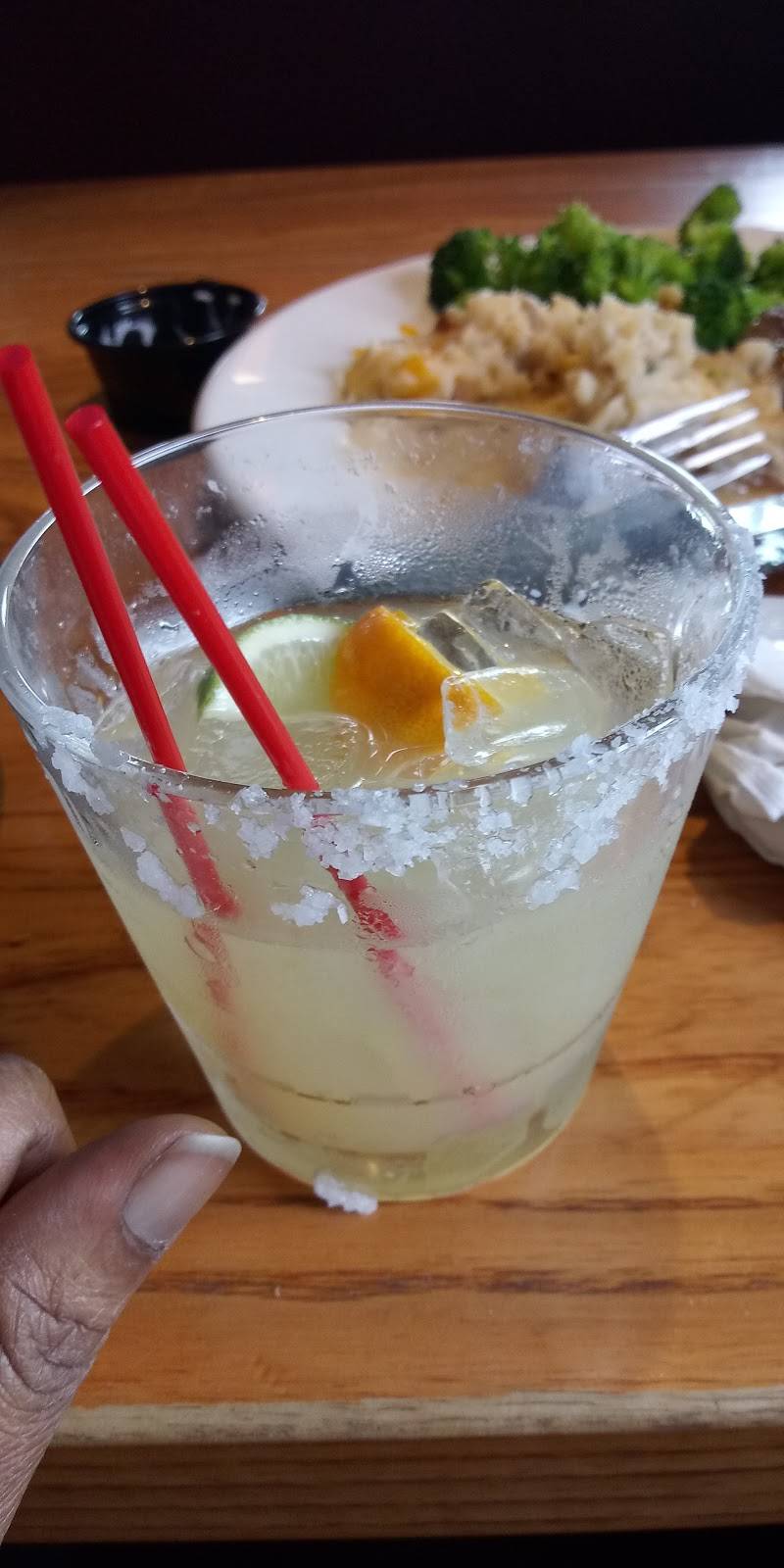 Chilis Grill & Bar | meal takeaway | 824 E US Hwy 80, Forney, TX 75126, USA | 9725521663 OR +1 972-552-1663