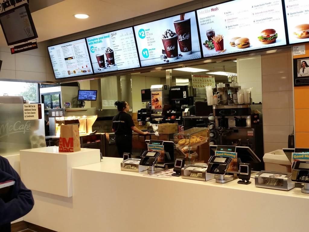 McDonalds | cafe | 608 Williams Rd, Salinas, CA 93905, USA | 8314221490 OR +1 831-422-1490