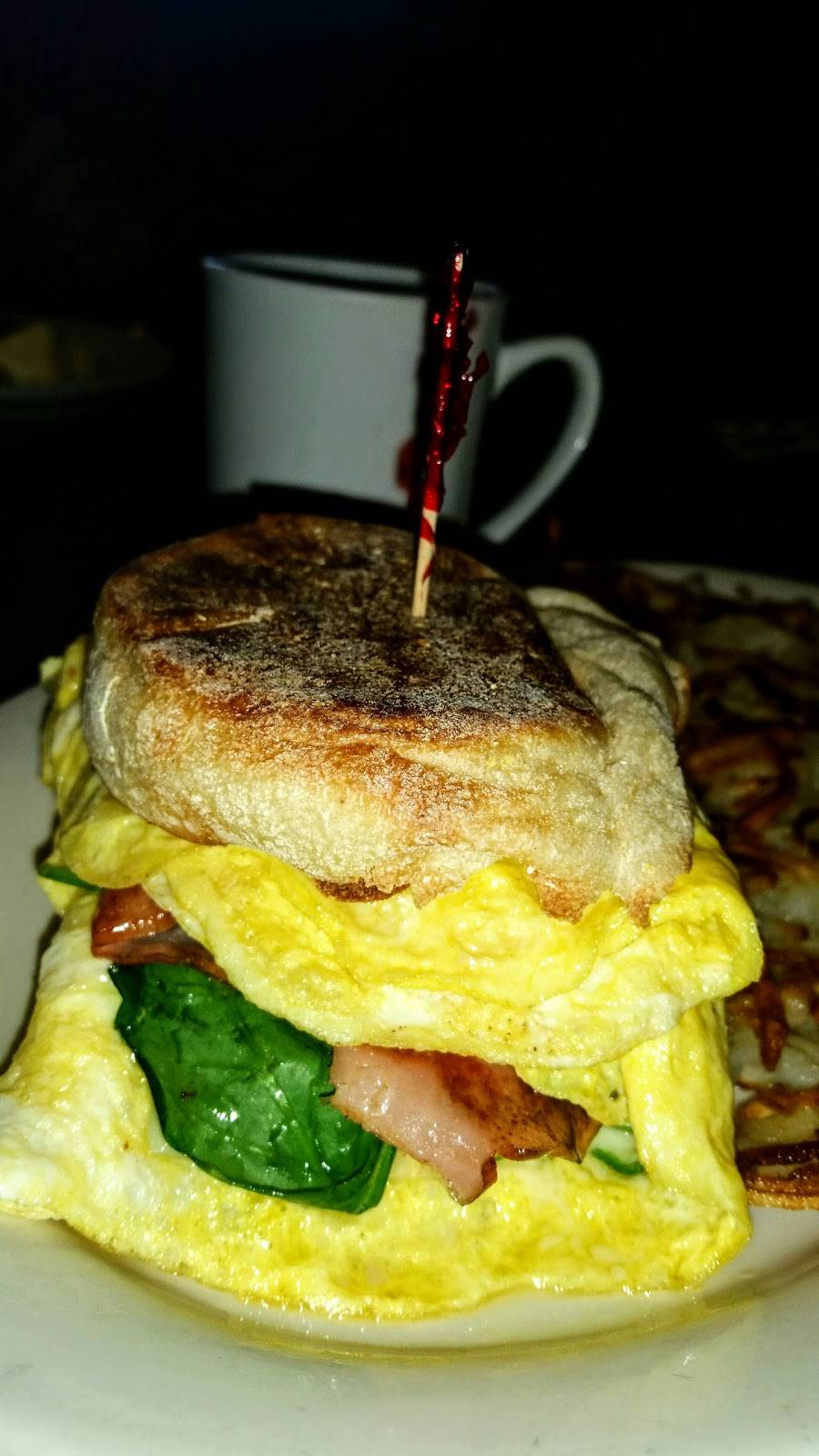 Papillons Restaurant | restaurant | 2124 Lincoln St, Rhinelander, WI 54501, USA | 7153692736 OR +1 715-369-2736