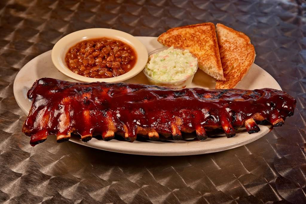 Sammys Tap & Grill | restaurant | 2235 Avent Ferry Rd, Raleigh, NC 27606, USA | 9197553880 OR +1 919-755-3880