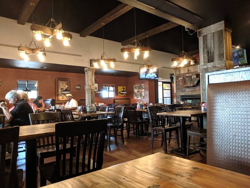 Smokin Daves BBQ & Brew | restaurant | 7685 E Arapahoe Rd, Centennial, CO 80112, USA | 7207285769 OR +1 720-728-5769