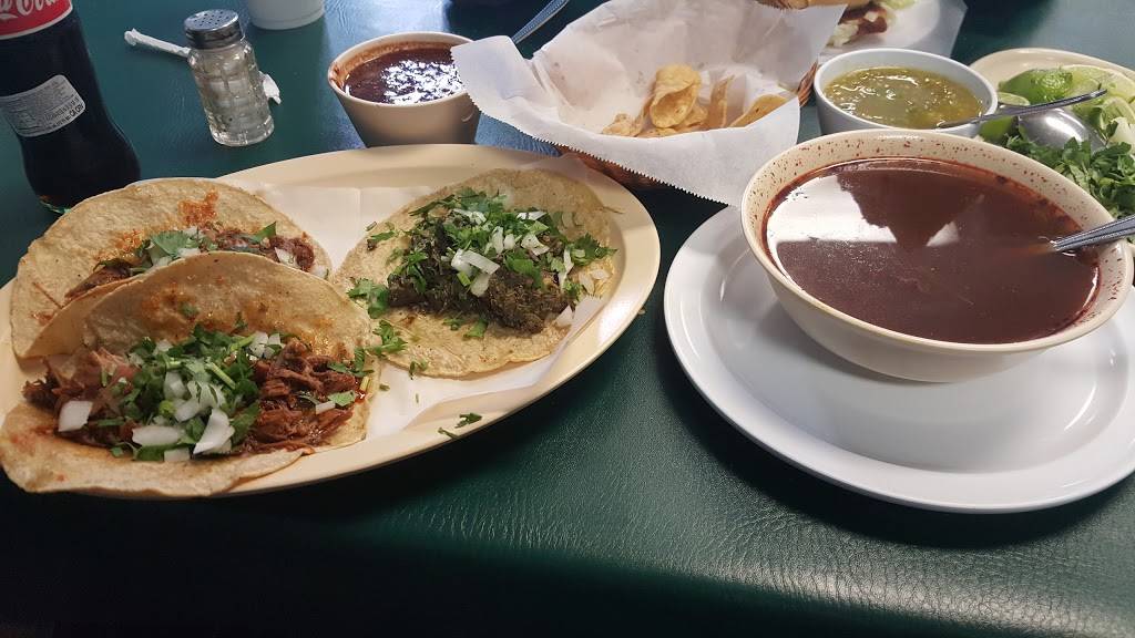 El Cabrito Restaurant | restaurant | 1659 W 47th St, Chicago, IL 60609, USA | 7738478339 OR +1 773-847-8339