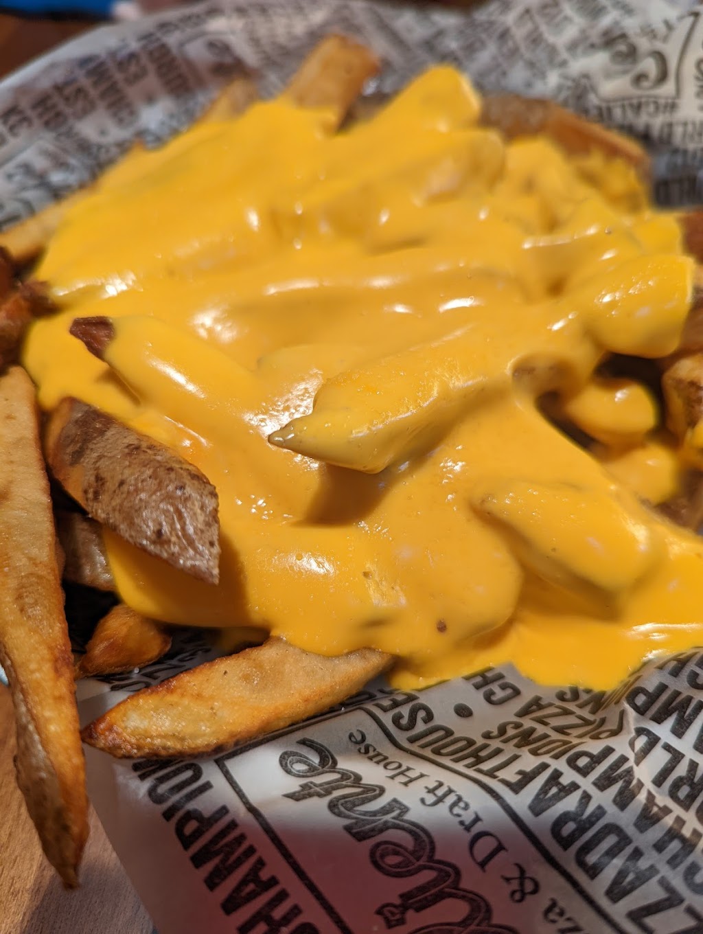 Caliente Pizza & Draft House | restaurant | 510 Beaver St Rear, Sewickley, PA 15143, USA | 4125289111 OR +1 412-528-9111