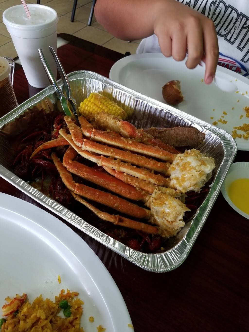 Cajun Crawfish #1 | restaurant | 13480 Veterans Memorial Dr, Houston, TX 77014, USA | 2815835507 OR +1 281-583-5507