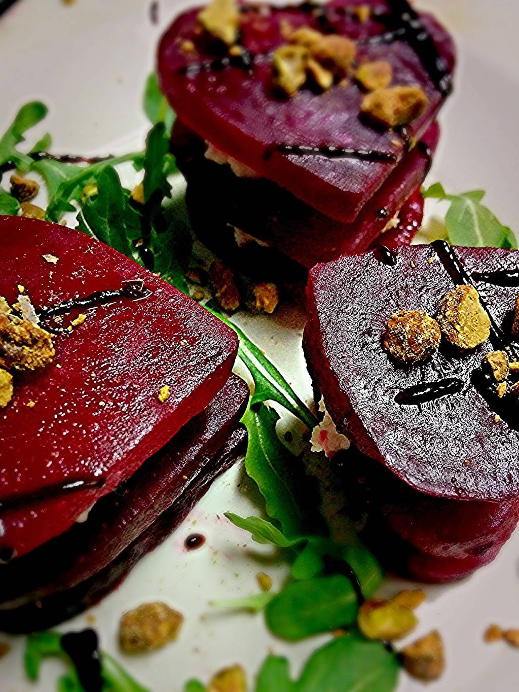 Poison Ivy Pub | restaurant | 5765 Elevator Rd, Roscoe, IL 61073, USA | 8156231480 OR +1 815-623-1480