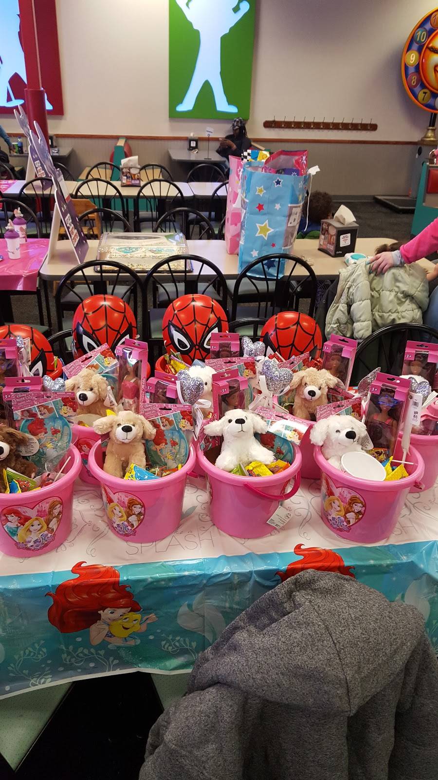 Chuck E. Cheeses | restaurant | 106 Towncenter, Matteson, IL 60443, USA | 7087475666 OR +1 708-747-5666