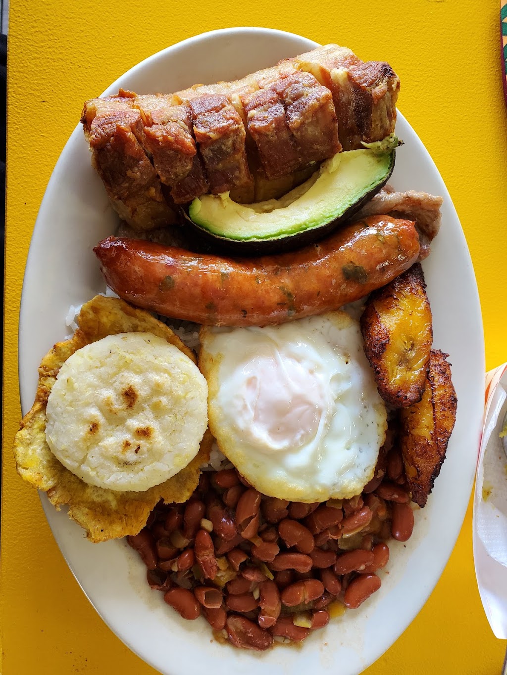 Macondo Kitchen | restaurant | suite W, 15333 Sherman Way, Van Nuys, CA 91406, USA | 8182858683 OR +1 818-285-8683