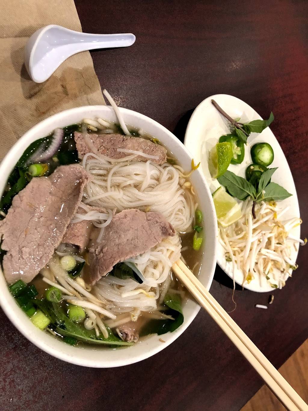 Pho 20 | restaurant | 47 E Beaver Creek Blvd, Avon, CO 81620, USA | 9707483007 OR +1 970-748-3007