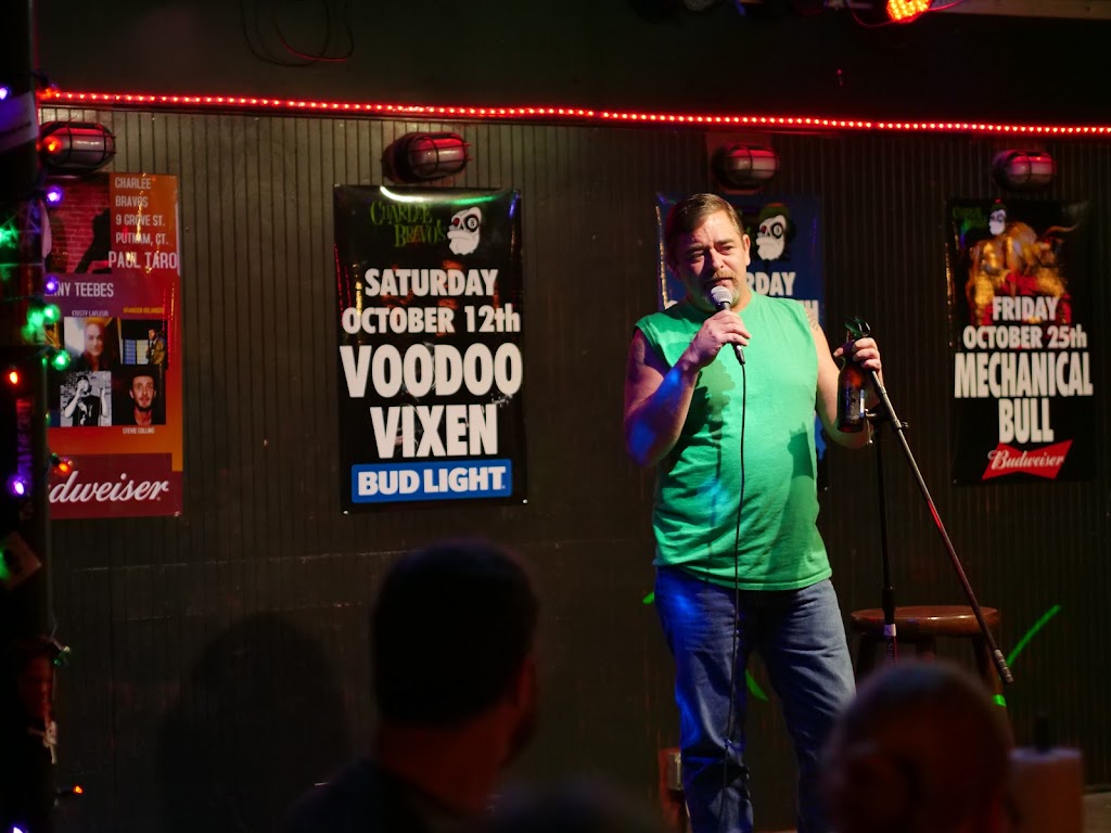 Charlee Bravos Bar & Grill | restaurant | 9 Grove Street (Route, 12, Putnam, CT 06260, USA | 8609632097 OR +1 860-963-2097