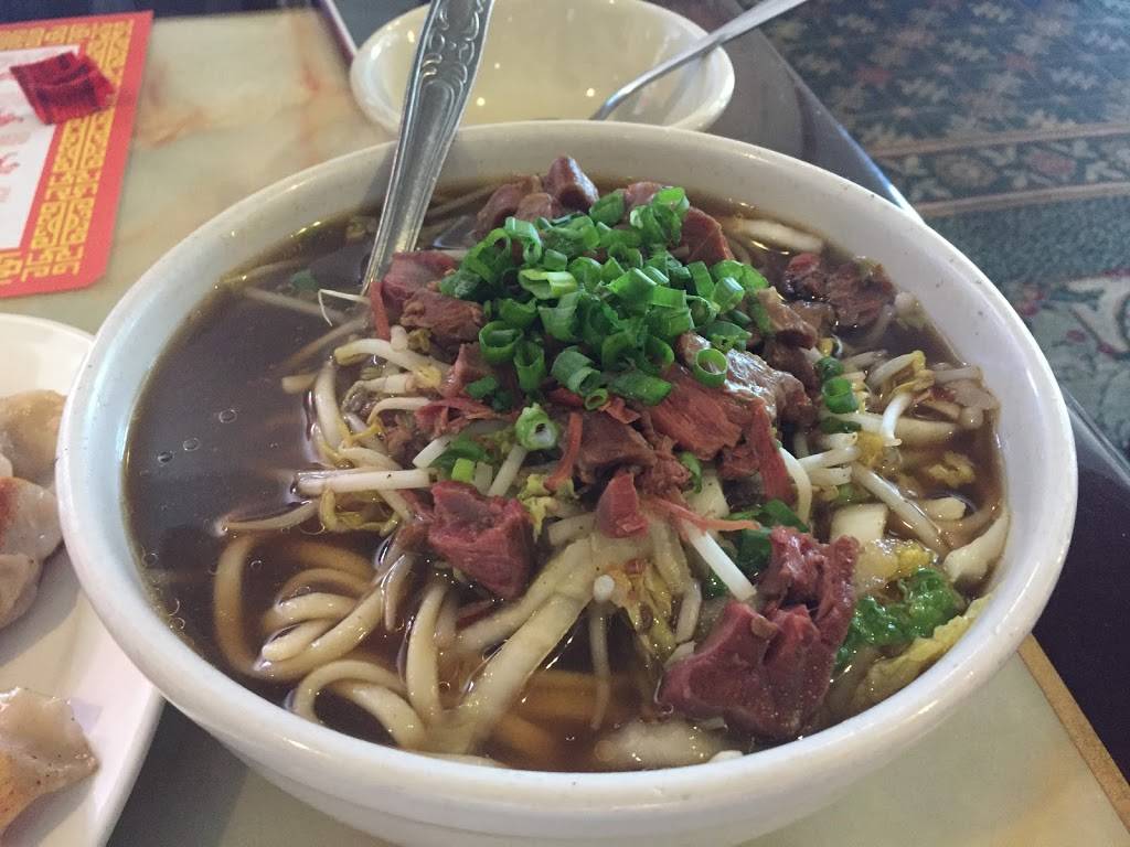 Gins Chinese Restaurant | restaurant | 5337 Glen Ridge Dr #103, San Antonio, TX 78229, USA | 2106847008 OR +1 210-684-7008