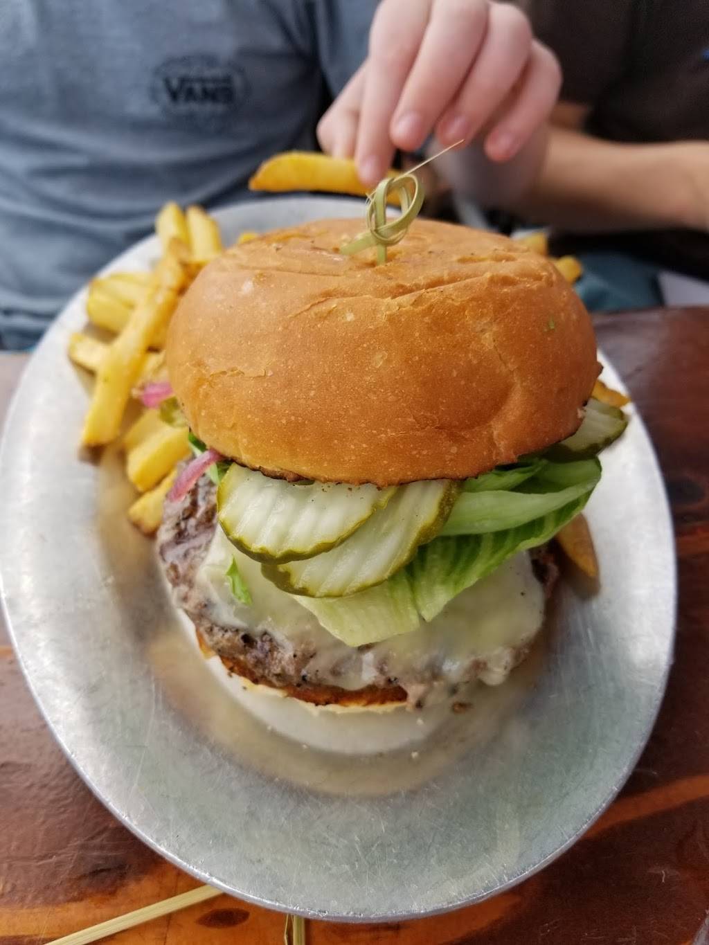 Pacific Beach AleHouse | restaurant | 721 Grand Ave, San Diego, CA 92109, USA | 8585812337 OR +1 858-581-2337