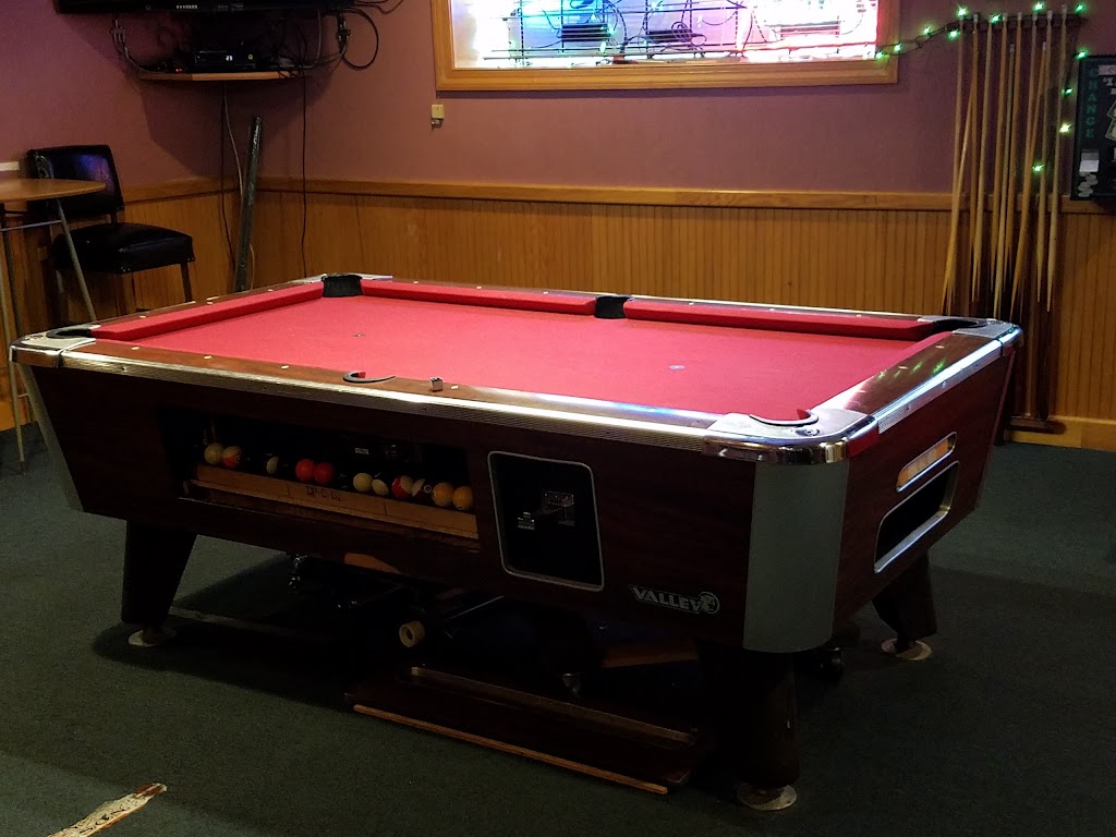 Kewaunee Bowl | restaurant | 216 Ellis St, Kewaunee, WI 54216, USA | 9203883511 OR +1 920-388-3511