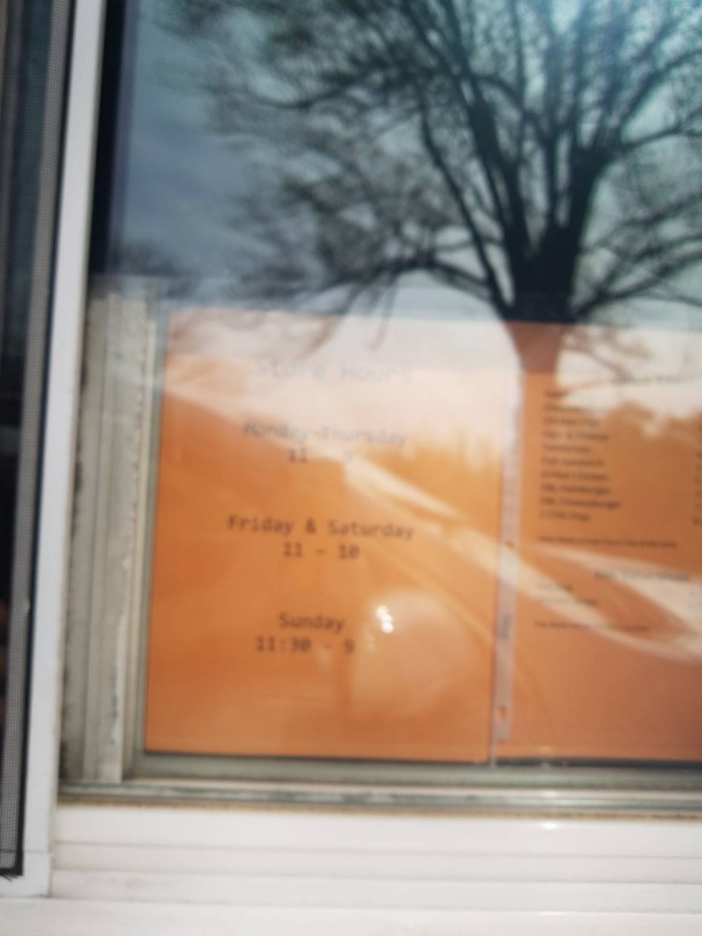 Blue Moon | restaurant | 4504 IN-327, Garrett, IN 46738, USA | 2603575050 OR +1 260-357-5050