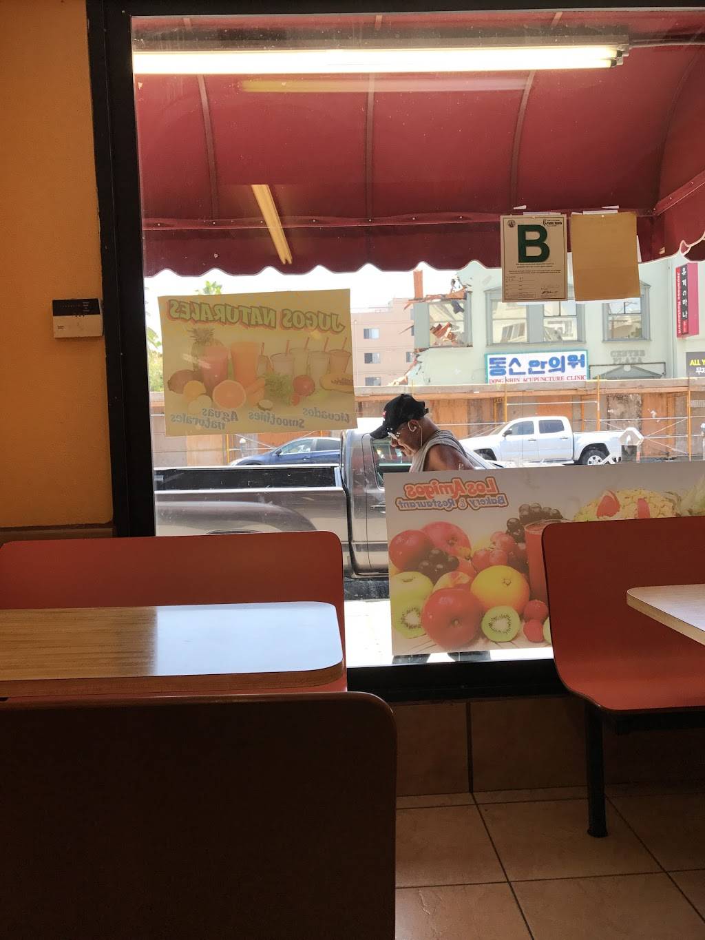 Los Amigos Bakery | restaurant | 3105 W 8th St, Los Angeles, CA 90005, USA | 2133854030 OR +1 213-385-4030