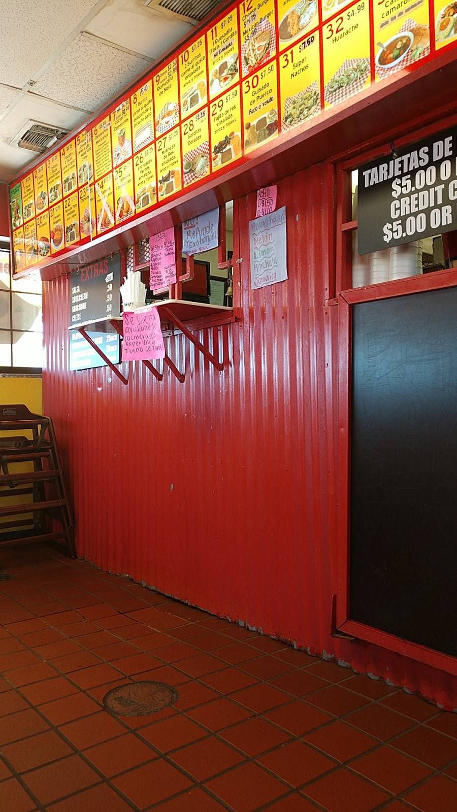 Cesar’s Tacos | restaurant | 3025 S Westmoreland Rd, Dallas, TX 75233, USA | 2143305003 OR +1 214-330-5003