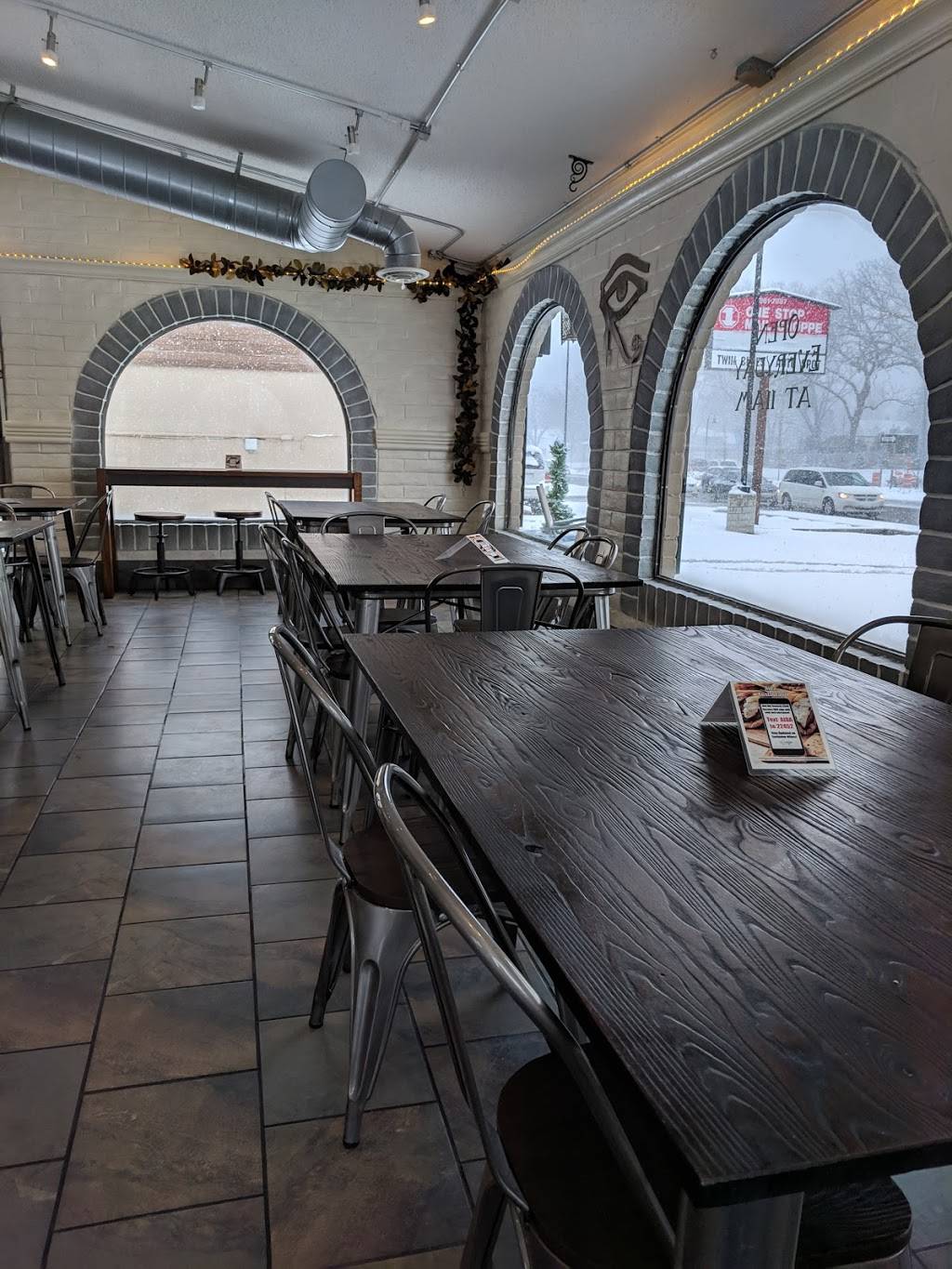 Aida | restaurant | 2208 W 66th St, Richfield, MN 55423, USA | 6128665061 OR +1 612-866-5061