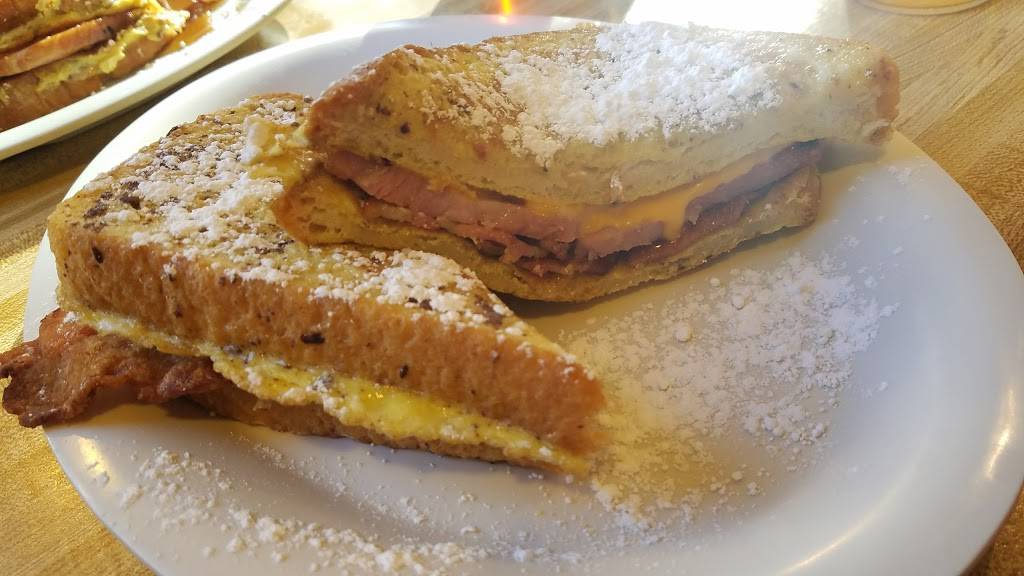 Scrambled Sams | restaurant | 802 W Main St, Lyons, KS 67554, USA | 6206802634 OR +1 620-680-2634