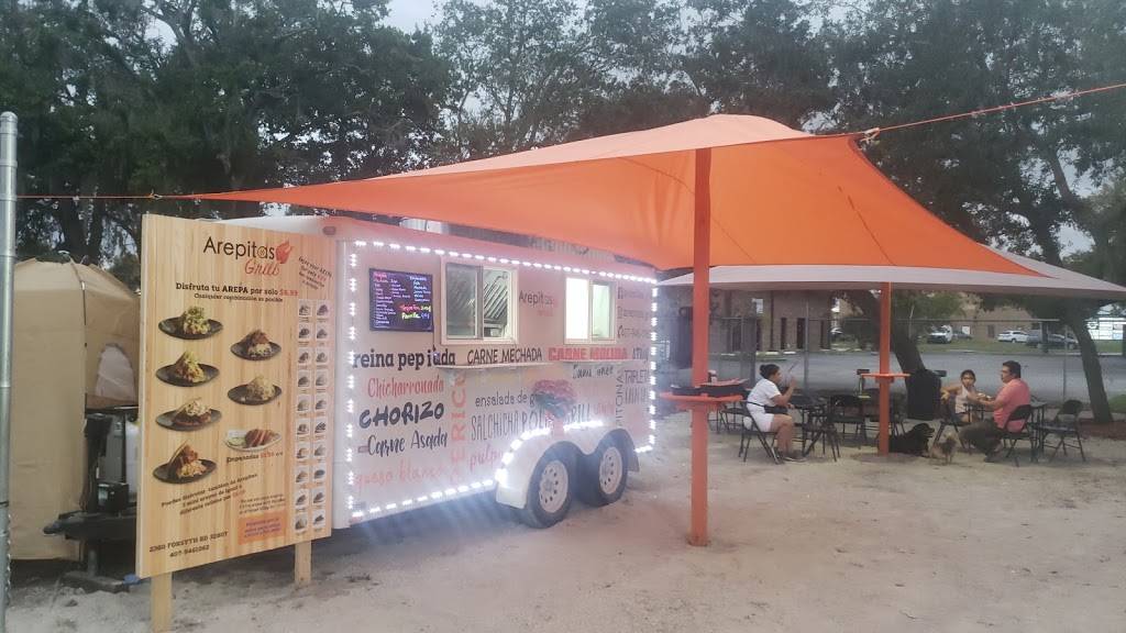 Arepitas Grill | restaurant | 2360 N Forsyth Rd, Orlando, FL 32807, USA | 4074961062 OR +1 407-496-1062