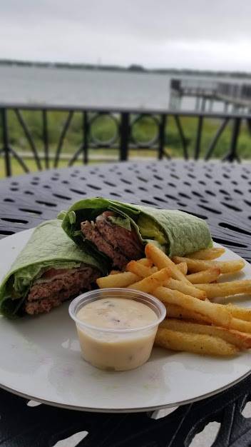 River House Cafe | restaurant | 179 Marine St, St. Augustine, FL 32084, USA | 9043342848 OR +1 904-334-2848