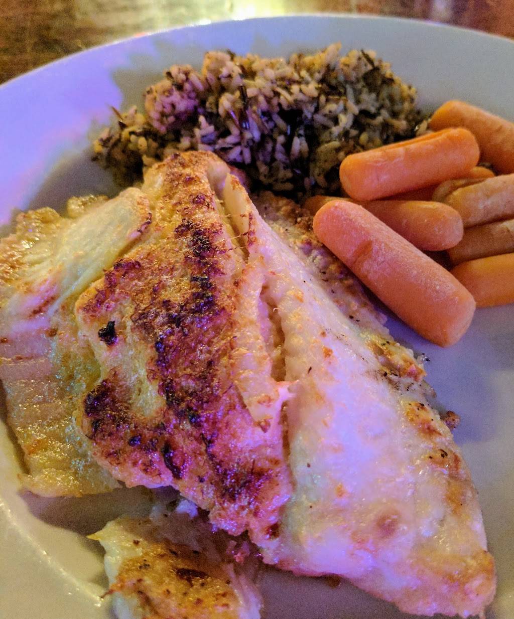 Old Mill Stream Inn | restaurant | 912 S Main St, St Charles, MO 63301, USA | 6369463287 OR +1 636-946-3287