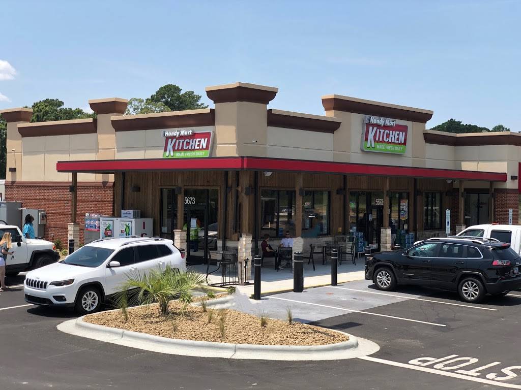 Handy Mart Kitchen | restaurant | 5673 Gum Branch Rd, Jacksonville, NC 28540, USA | 9104304364 OR +1 910-430-4364