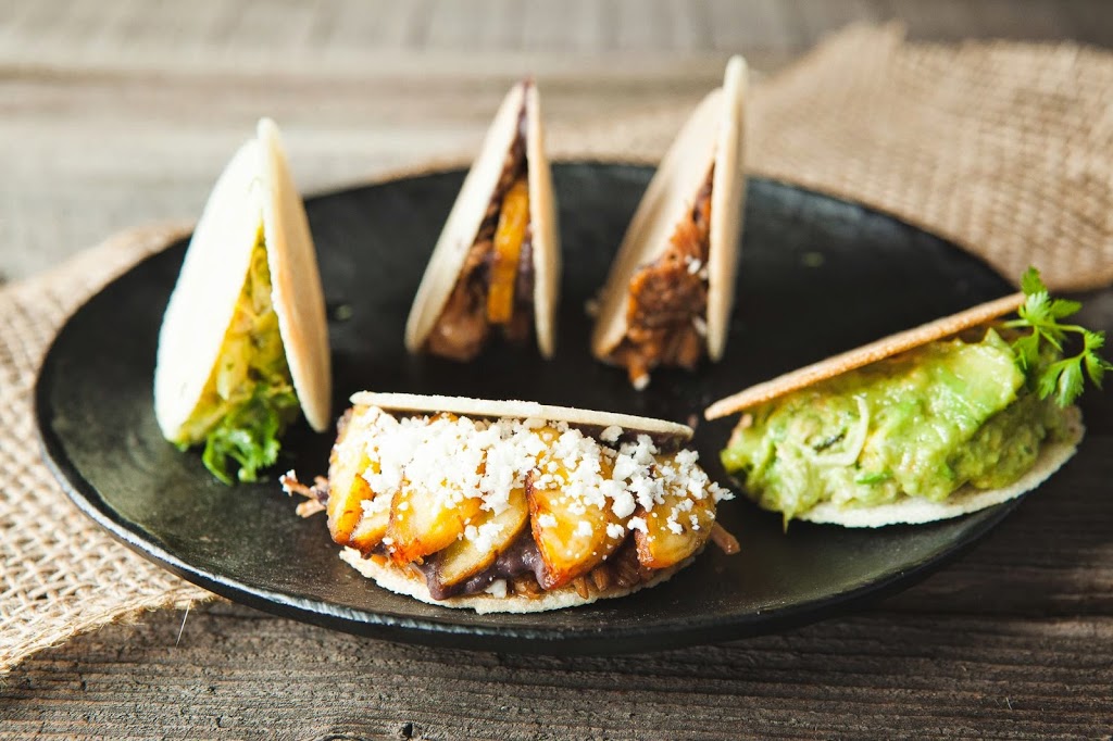 Pica Pica Arepa Kitchen | restaurant | 610 1st St #5, Napa, CA 94559, USA | 7072513757 OR +1 707-251-3757